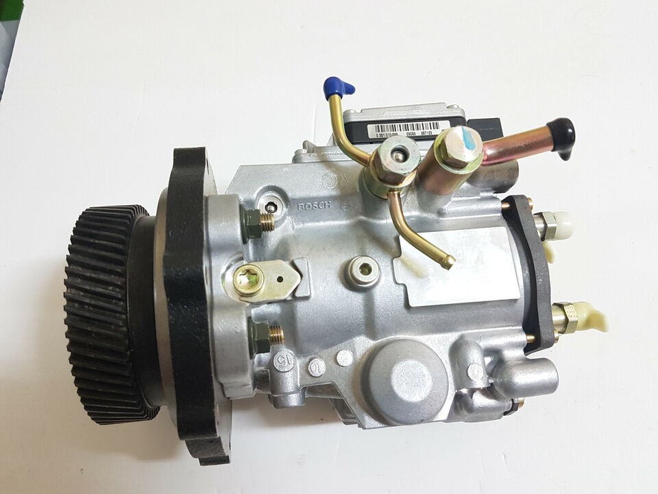 Bosch VP44 Fuel Injection Pump 0470504030 compatible Isuzu