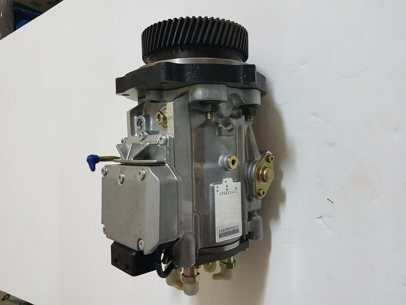 Bosch VP44 Fuel Injection Pump 0470504030 compatible Isuzu